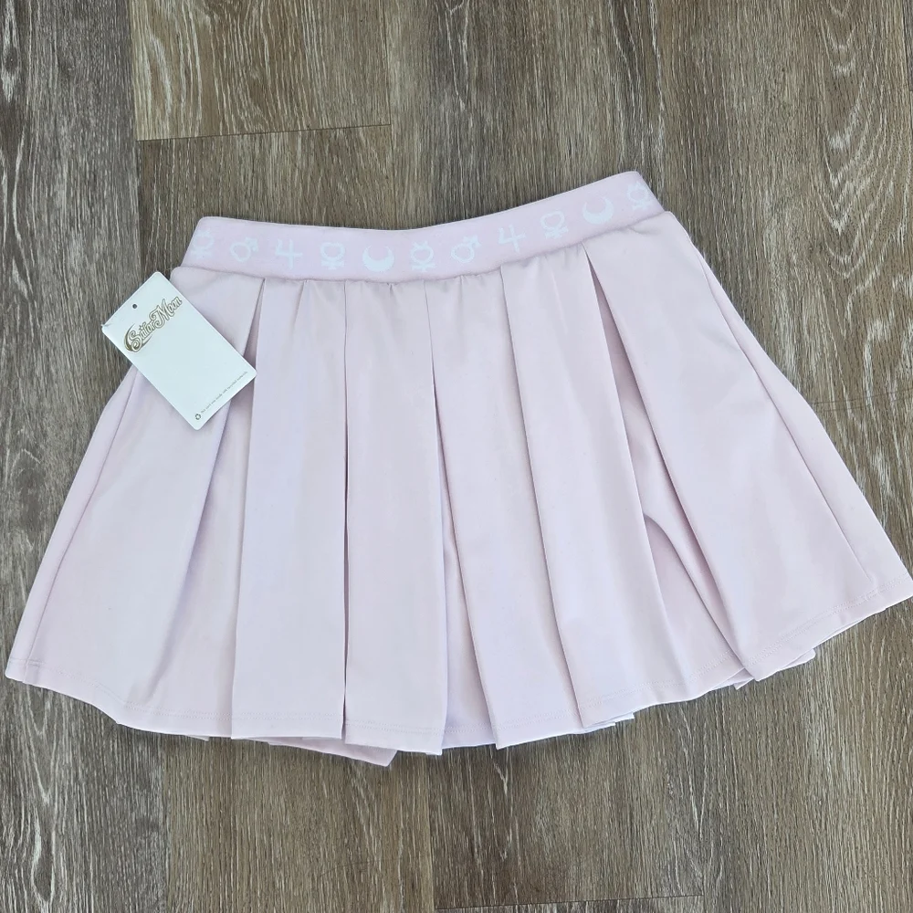Hot Topic Pretty Guardian Sailor Moon V-Line Pleated Skort Skirt NWT Costume